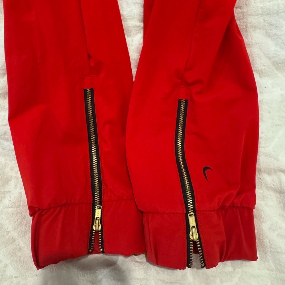 Zyia Active Red Everywhere Zipper Joggers - Picture 7 of 7